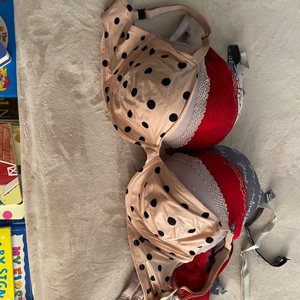 Victoria’s Secret Brad Bundle